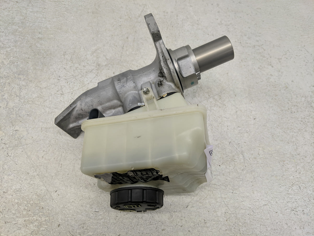 2020-2022 Mercedes-benz Gle350 Brake Master Cylinder - Oemusedautoparts1.com