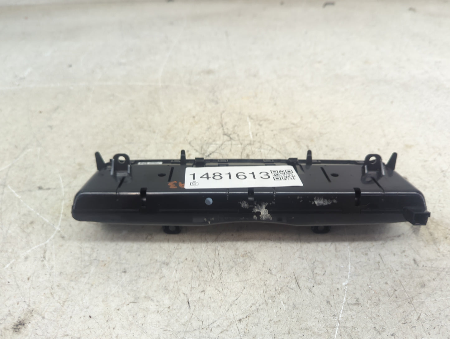 2022 Mercedes Glc300 Climate Control Module Temperature AC/Heater Replacement P/N:A2059054215 A2C1600240104 Fits Fits 2020 2