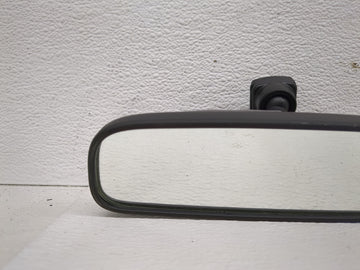 2022 Mitsubishi Outlander Interior Rear View Mirror Replacement OEM P/N:E4012197 E4022197 Fits OEM Used Auto Parts
