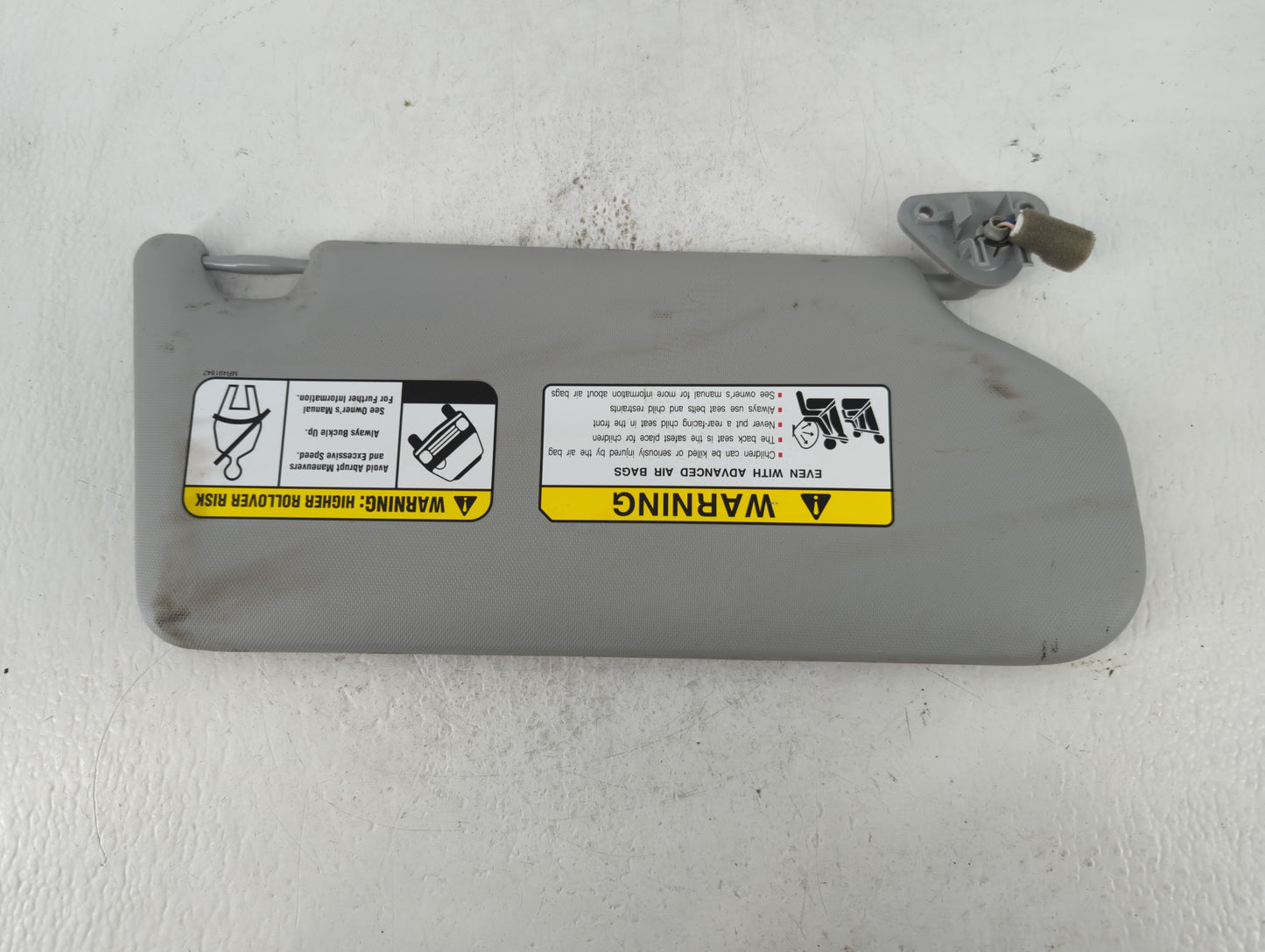 2022 Mitsubishi Outlander Sport Sun Visor Shade Replacement Driver Left Mirror Fits OEM Used Auto Parts - Oemusedautoparts1.