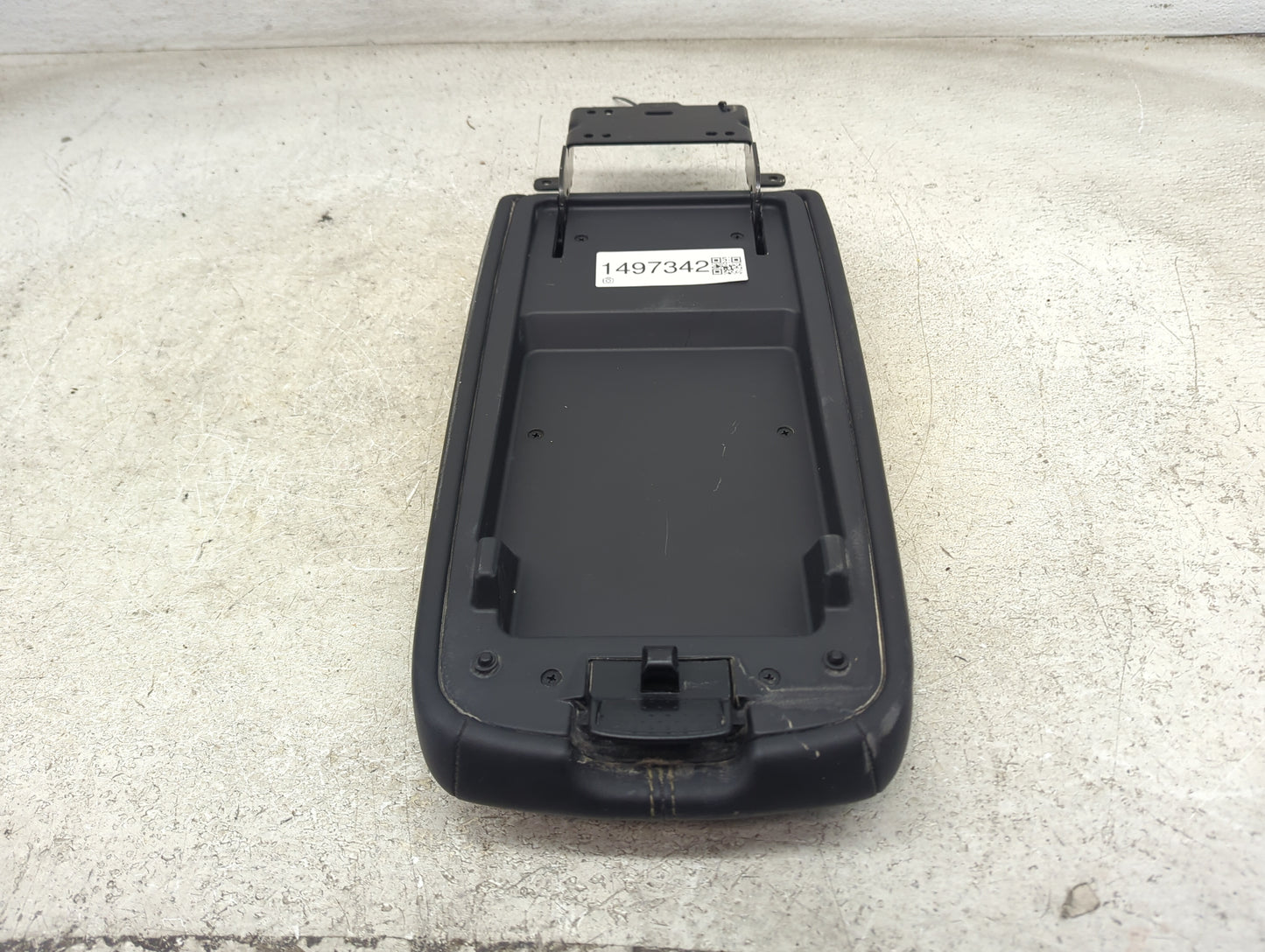 2019-2022 Nissan Altima Center Console Armrest Cover Lid Fits Fits 2019 2020 2021 2022 OEM Used Auto Parts - Oemusedautopart