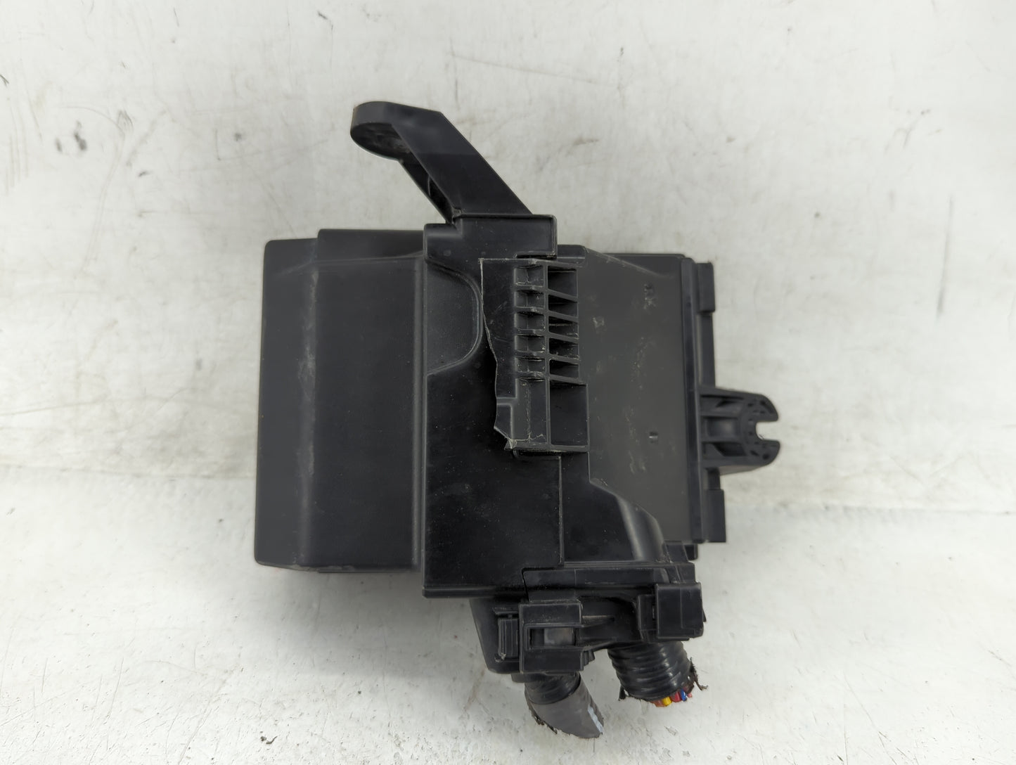 2018-2021 Nissan Kicks Fusebox Fuse Box Panel Relay Module P/N:284B7 6CA3A Fits Fits 2018 2019 2020 2021 OEM Used Auto Parts