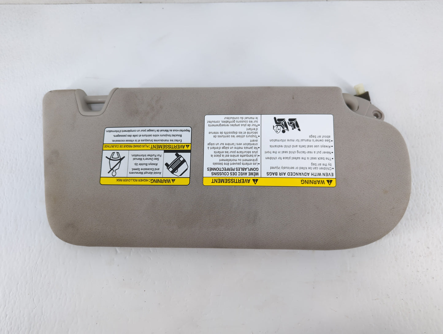 2022 Nissan Pathfinder Sun Visor Shade Replacement Driver Left Mirror Fits OEM Used Auto Parts - Oemusedautoparts1.com