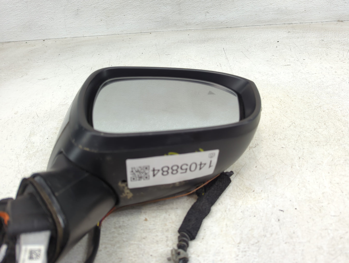 2021-2022 Nissan Rogue Passenger Side View Mirror - Right Door Mirror OEM Used - Oemusedautoparts1.com