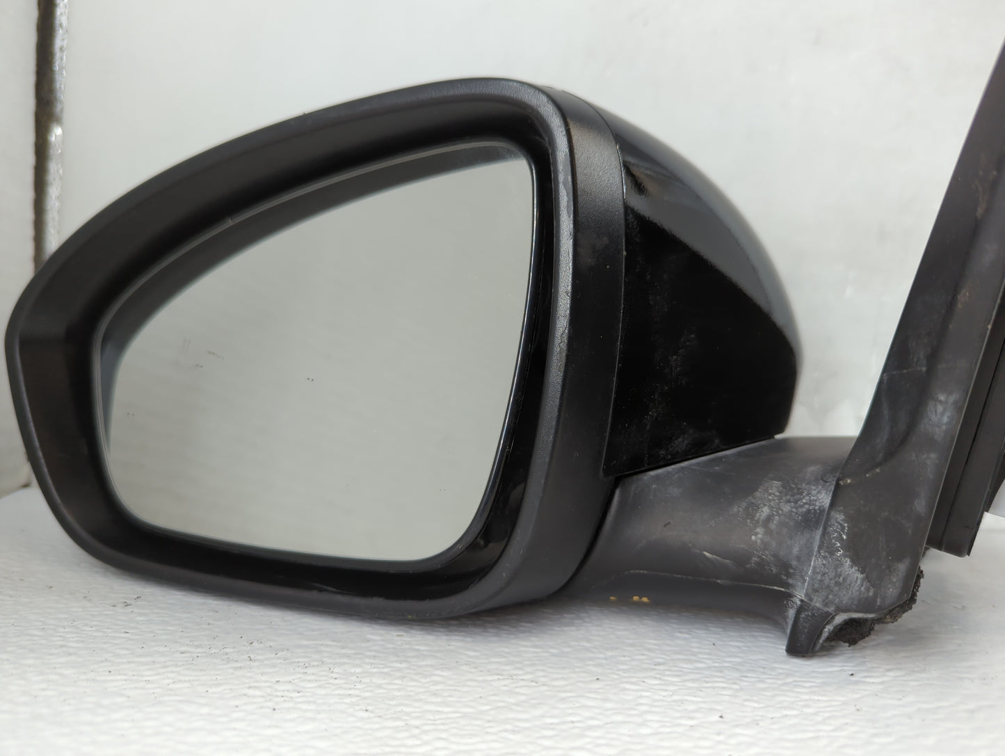 2020-2022 Nissan Sentra Driver Side View Mirror - Left Door Mirror OEM Used - Oemusedautoparts1.com