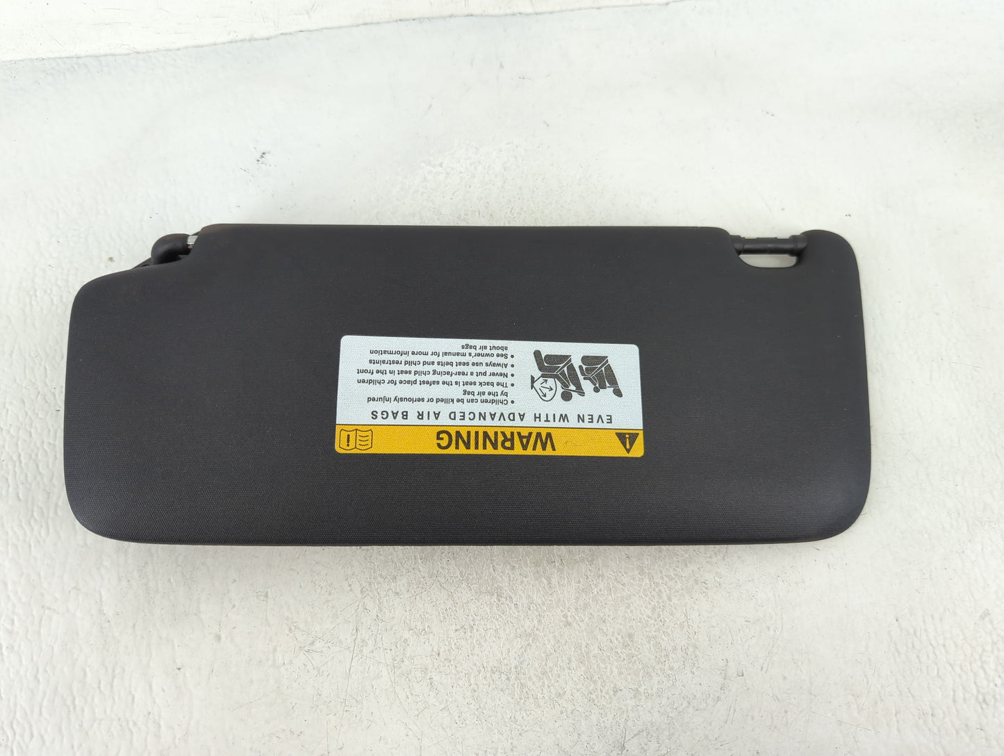 2022 Saturn Sl Sun Visor Shade Replacement Passenger Right Mirror Fits OEM Used Auto Parts - Oemusedautoparts1.com