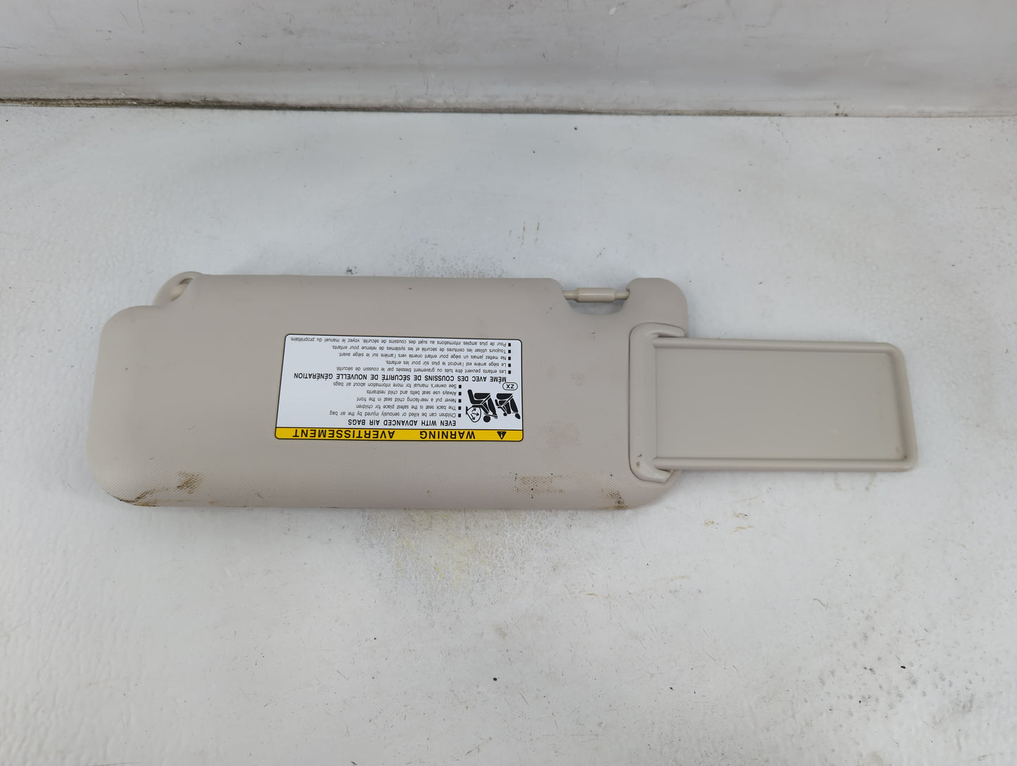 2019-2022 Toyota Corolla Sun Visor Shade Replacement Passenger Right Mirror Fits Fits 2019 2020 2021 2022 OEM Used Auto Part