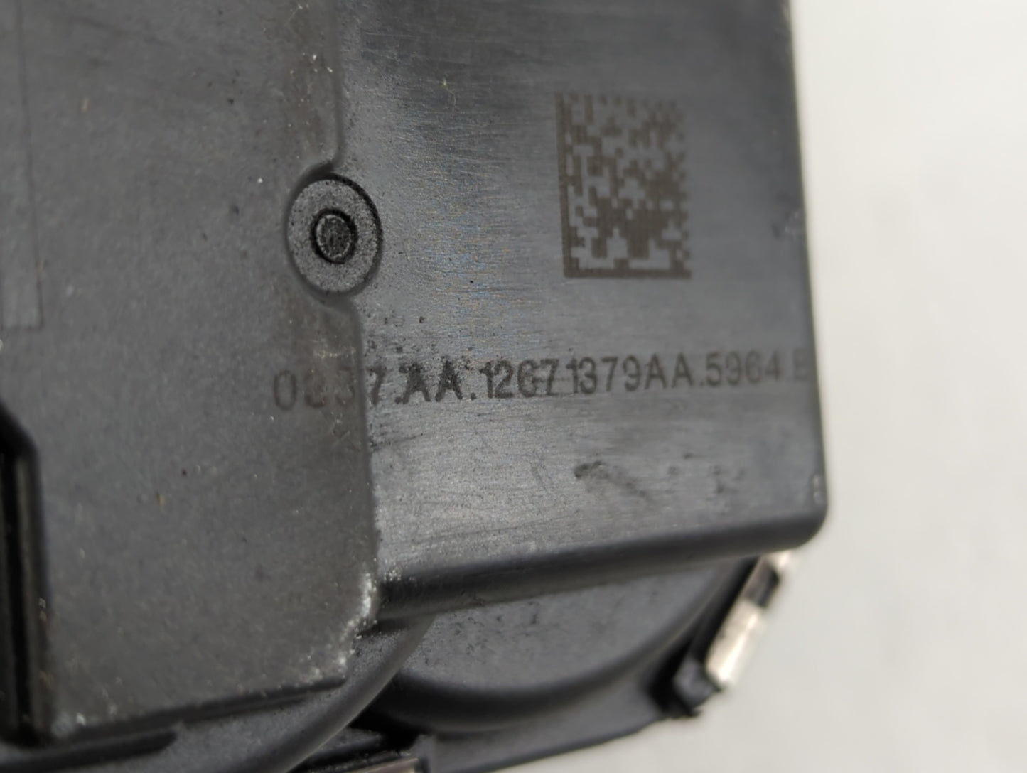 2017-2022 Toyota Highlander Throttle Body P/N:12671379AA Fits Fits 2016 2017 2018 2019 2020 2021 2022 OEM Used Auto Parts -