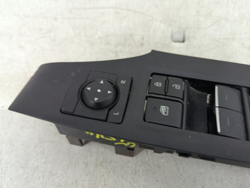 2022 Toyota Rav4 Master Power Window Switch Replacement Driver Side Left P/N:84040-0E120 Fits Fits 2018 2019 2020 2021 OEM Used Auto Parts