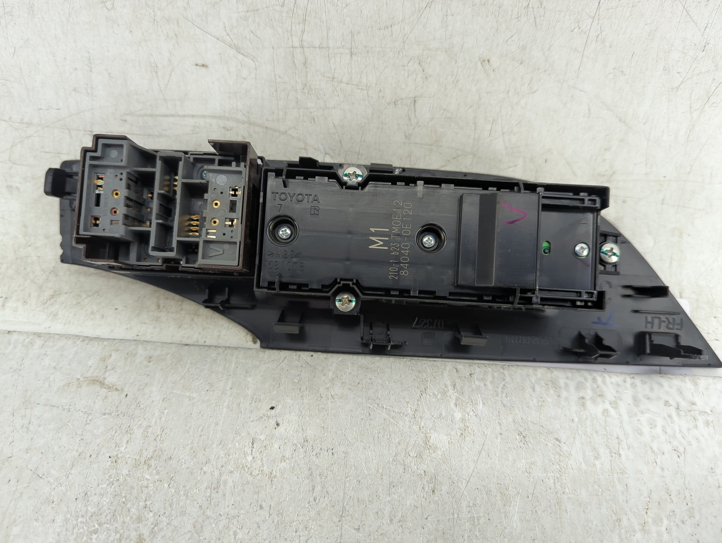 2022 Toyota Rav4 Master Power Window Switch Replacement Driver Side Left P/N:84040-0E120 Fits Fits 2018 2019 2020 2021 OEM U