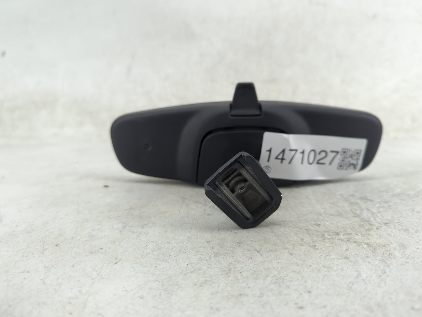 2019-2022 Chevrolet Blazer Interior Rear View Mirror Replacement OEM P/N:043098 P660 Fits OEM Used Auto Parts - Oemusedautop