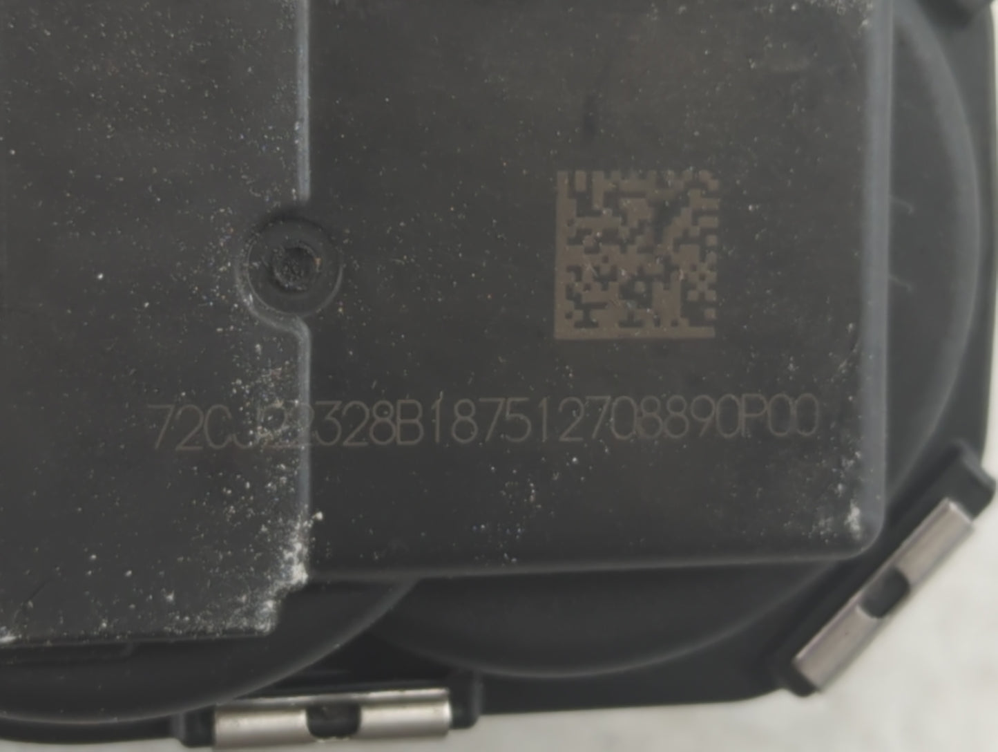 2018-2022 Chevrolet Equinox Throttle Body P/N:22328B187512708890P00 Fits Fits 2016 2017 2018 2019 2020 2021 2022 OEM Used Au