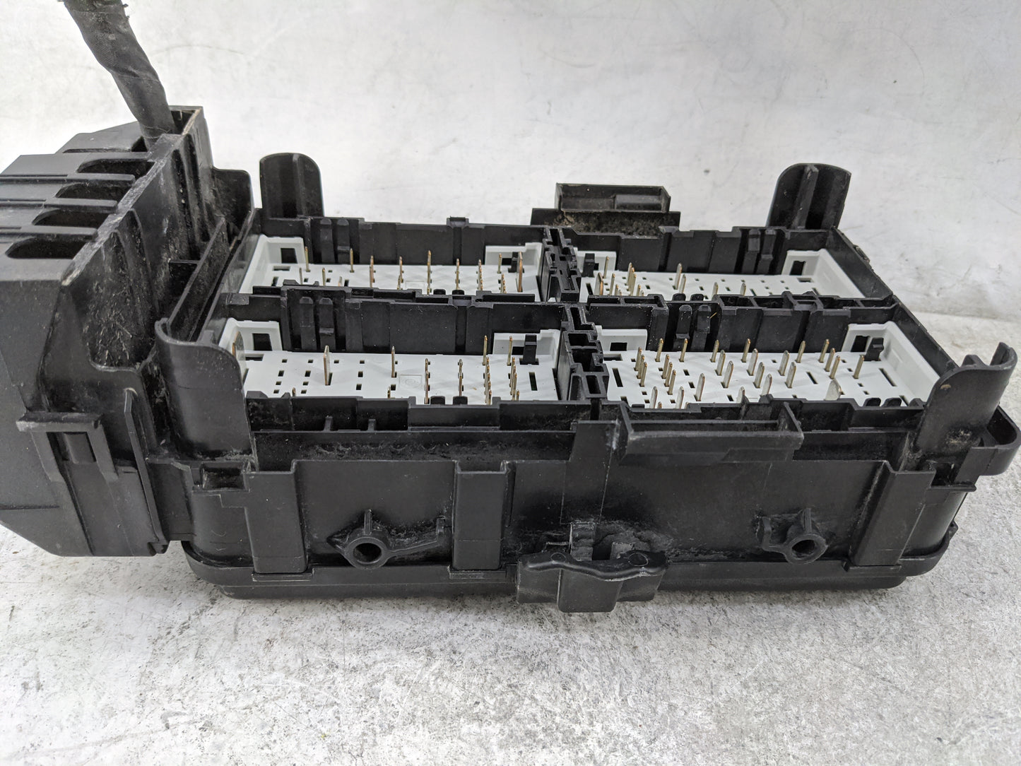 2023 Chevrolet Malibu Fusebox Fuse Box Panel Relay Module P/N:42830287 Fits OEM Used Auto Parts - Oemusedautoparts1.com