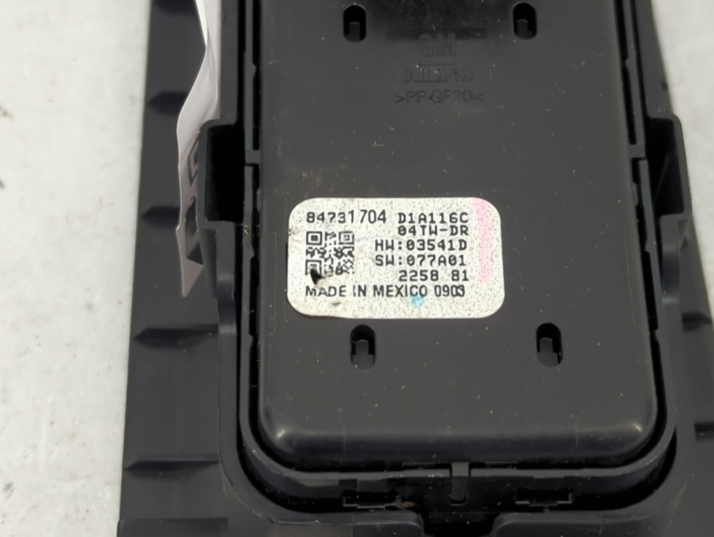 2023 Chevrolet Silverado 2500 Master Power Window Switch Replacement Driver Side Left P/N:84731704 Fits Fits 2019 2020 2021