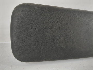 2021-2022 Chevrolet Trailblazer Center Console Armrest Cover Lid Fits Fits 2021 2022 OEM Used Auto Parts