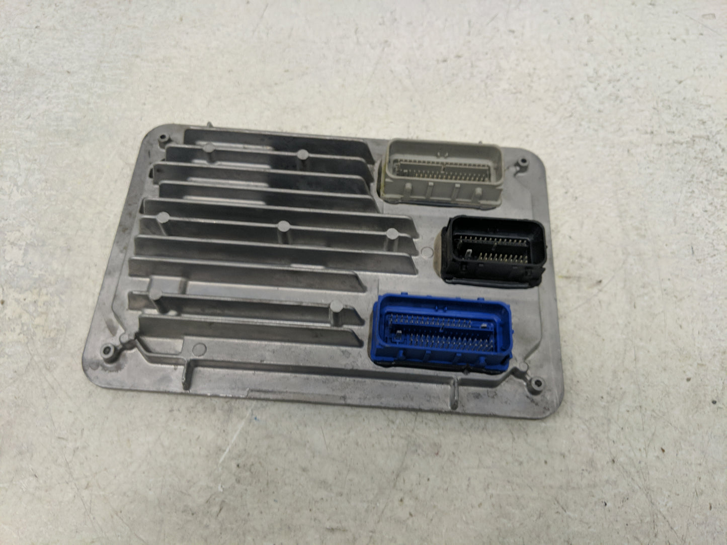 2021-2022 Chevrolet Trailblazer Transmission Control Module Tcu Tcm - Oemusedautoparts1.com