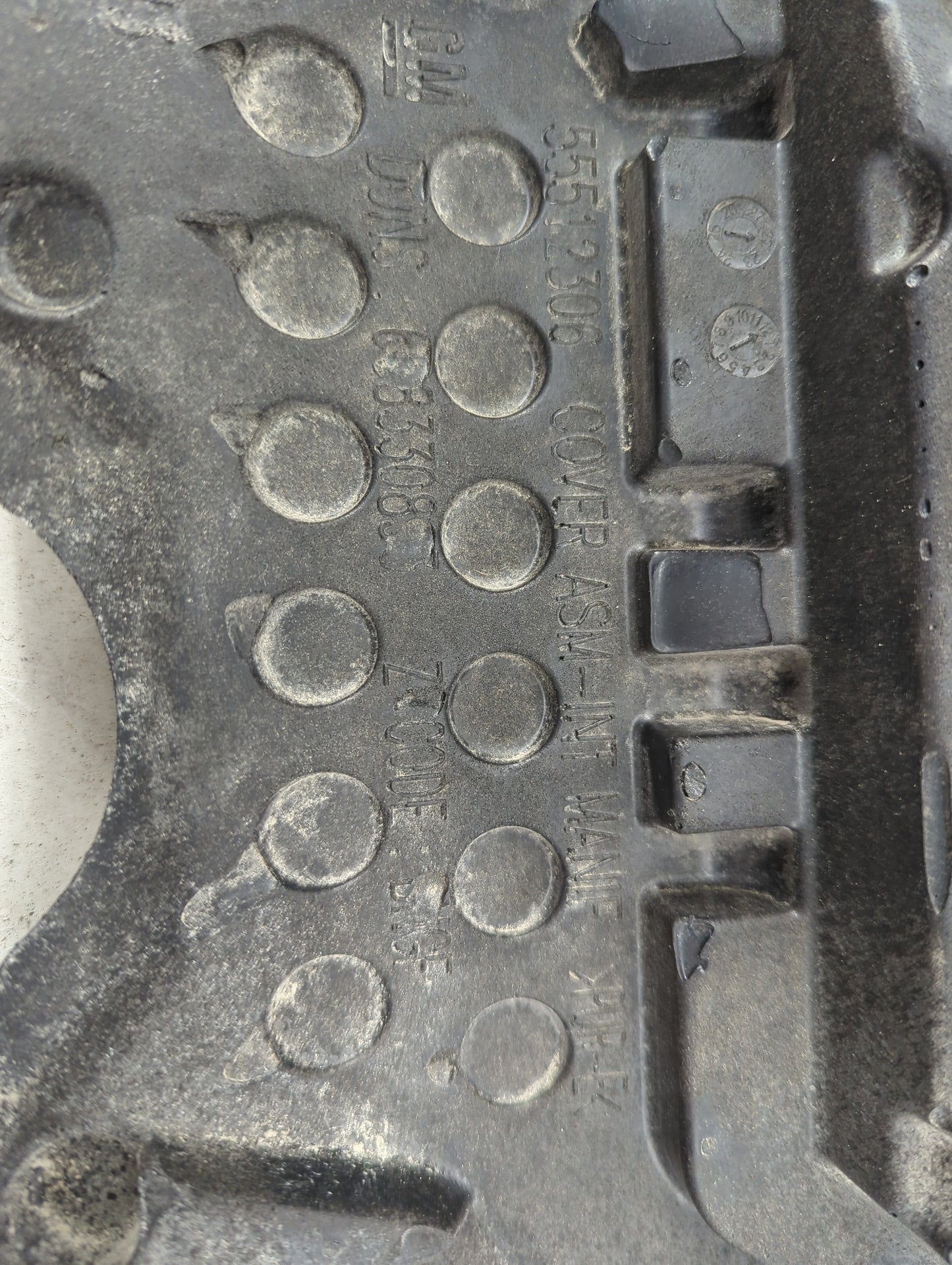 2023 Chevrolet Trailblazer Engine Cover - Oemusedautoparts1.com