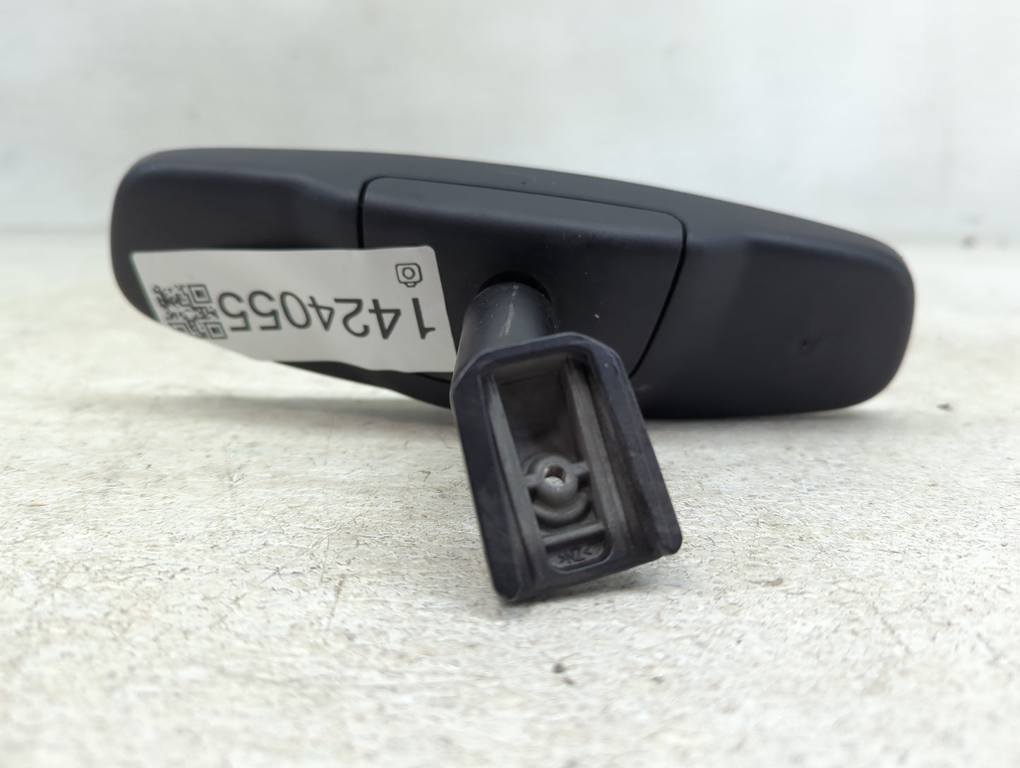 2018-2022 Chevrolet Traverse Interior Rear View Mirror Replacement OEM Fits OEM Used Auto Parts - Oemusedautoparts1.com