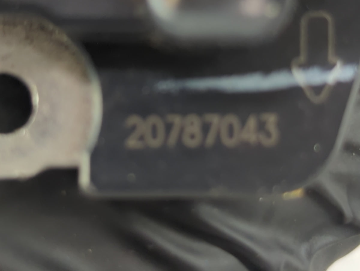 Chevrolet Traverse Mass Air Flow Meter Maf Sensor 658217 - Oemusedautoparts1.com
