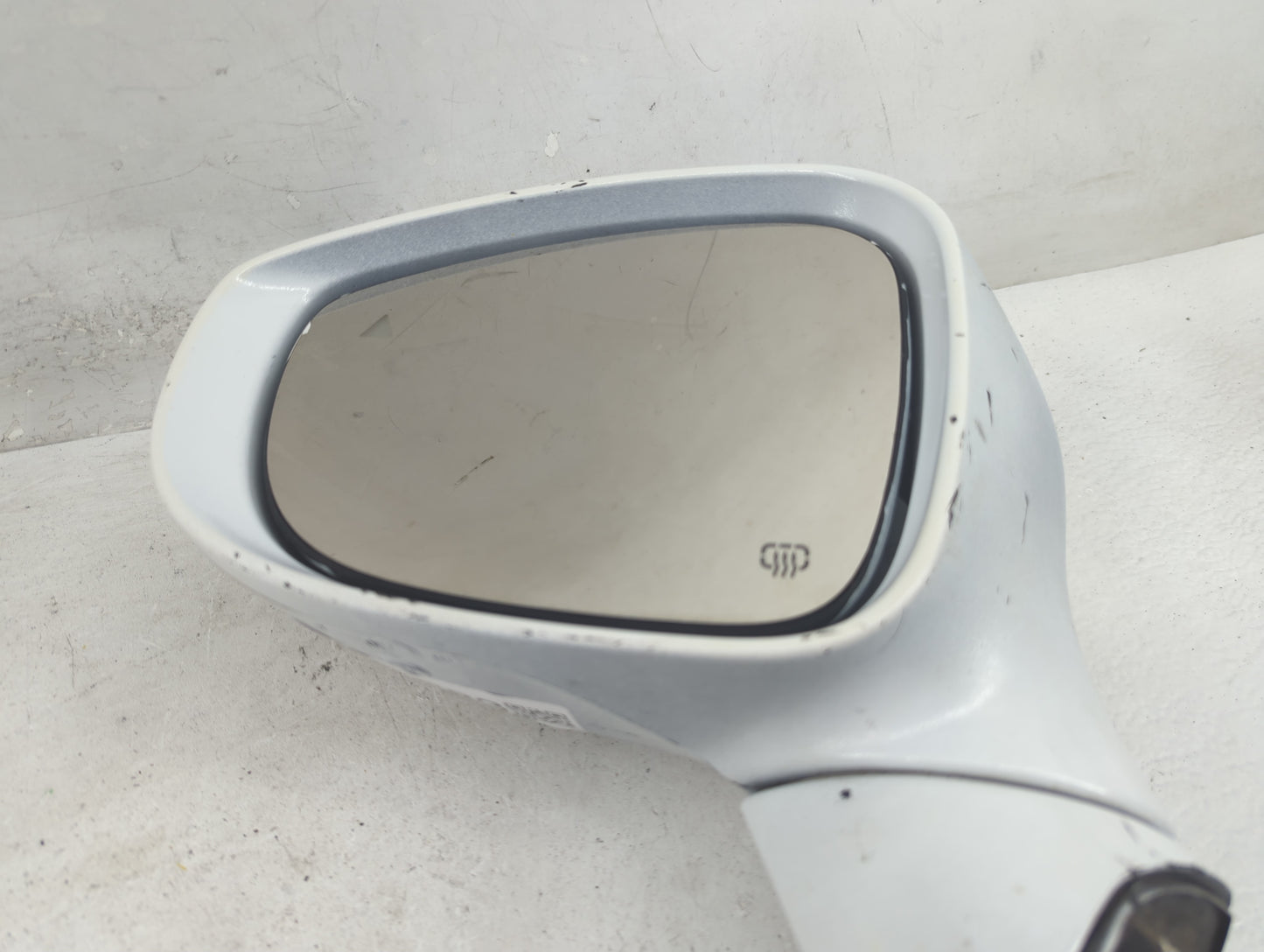 2022 Chrysler Pacifica Driver Side View Mirror - Left Door Mirror OEM Used - Oemusedautoparts1.com