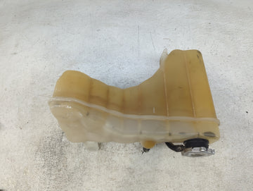 2011 Dodge Challenger Radiator Coolant Overflow Expansion Tank Bottle 1409527