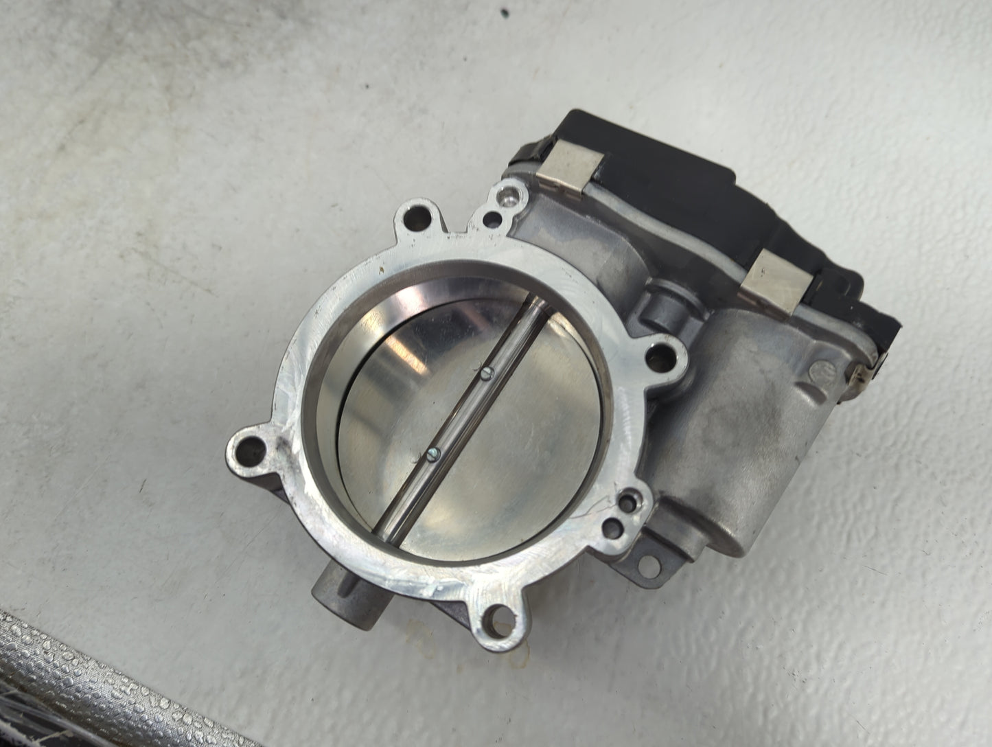2023 Dodge Ram 1500 Throttle Body P/N:53034251AD Fits Fits 2012 2013 2014 2015 2016 2017 2018 2019 2020 2021 2022 OEM Used A