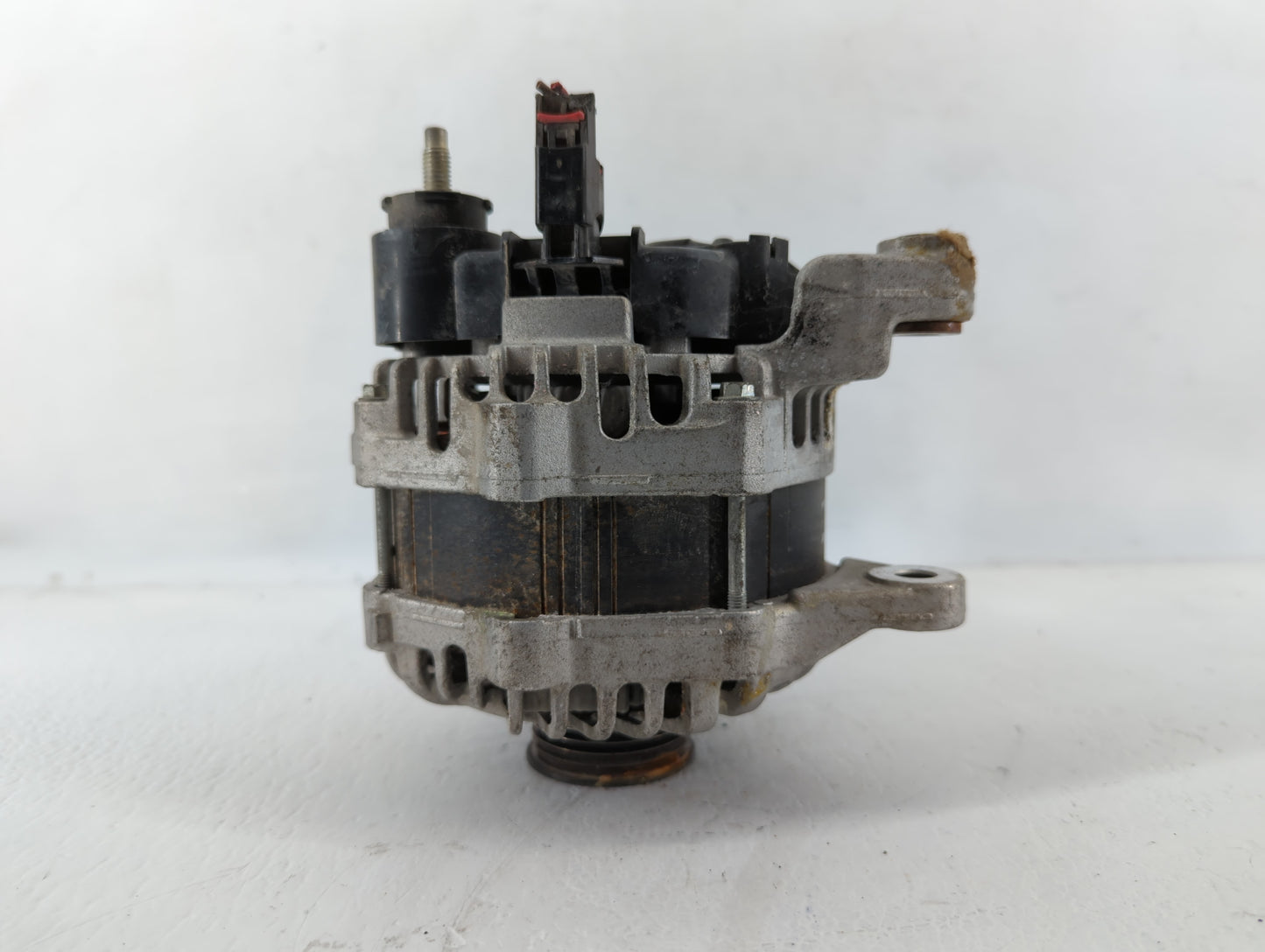 2023 Dodge Ram 1500 Alternator Replacement Generator Charging Assembly Engine OEM P/N:P68422277AB Fits OEM Used Auto Parts -