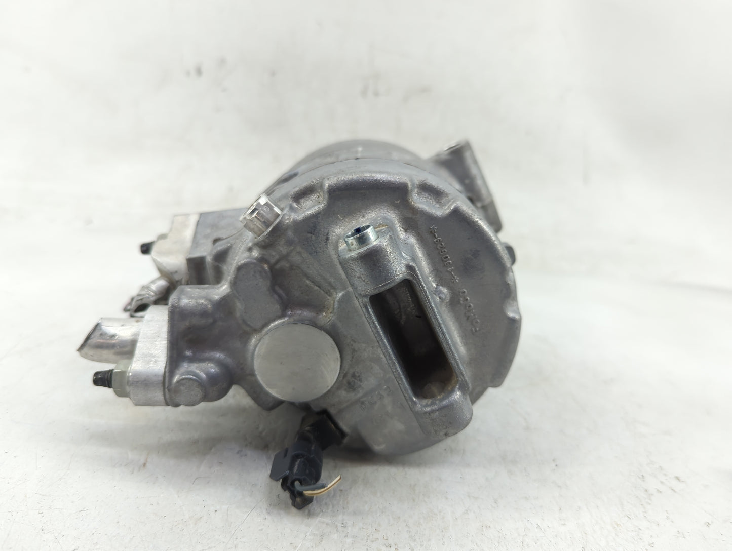 2019-2020 Ford Edge Air Conditioning A/c Ac Compressor Oem - Oemusedautoparts1.com