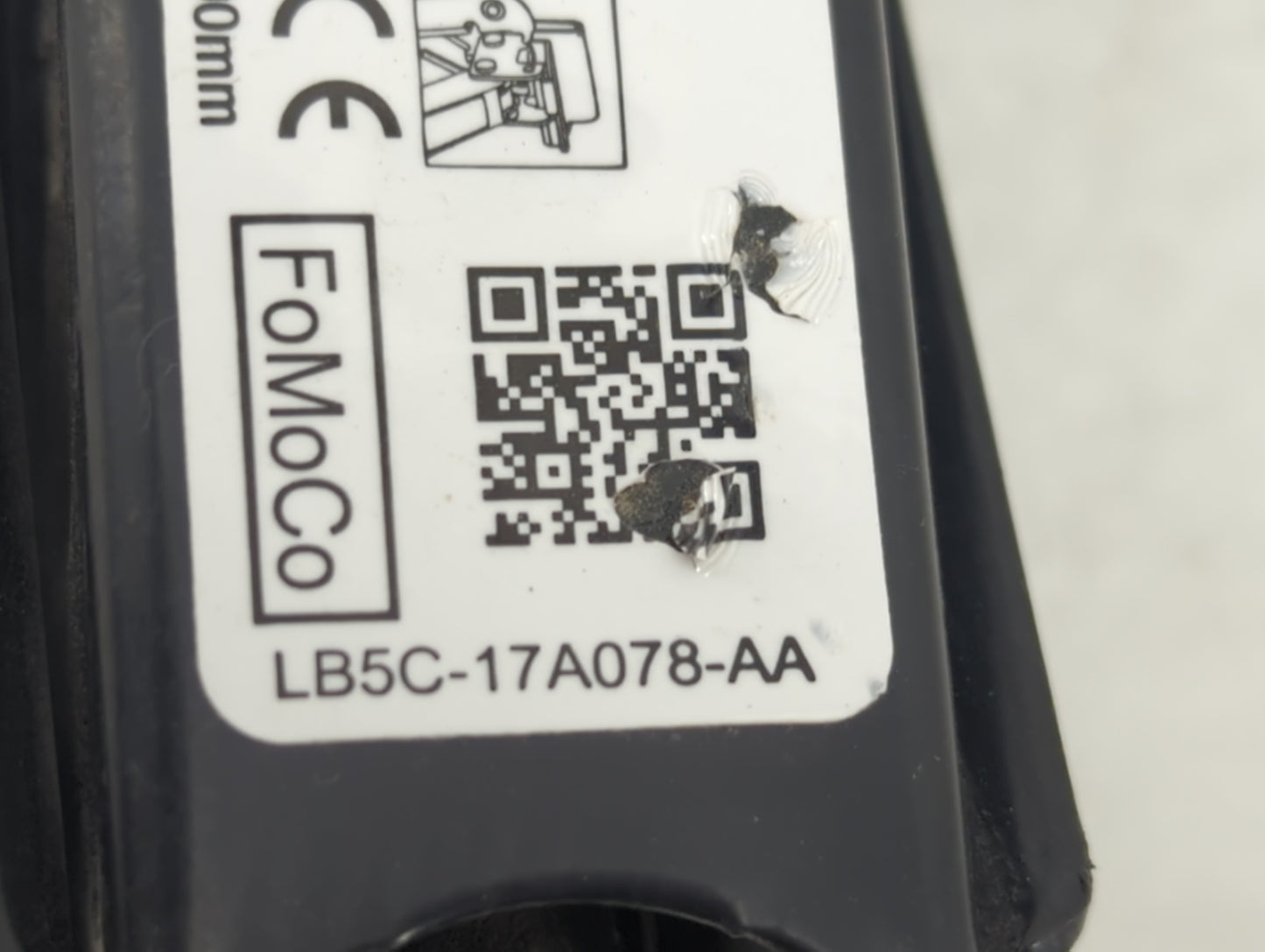2023 Ford Explorer Spare Scissor Car Jack - Oemusedautoparts1.com