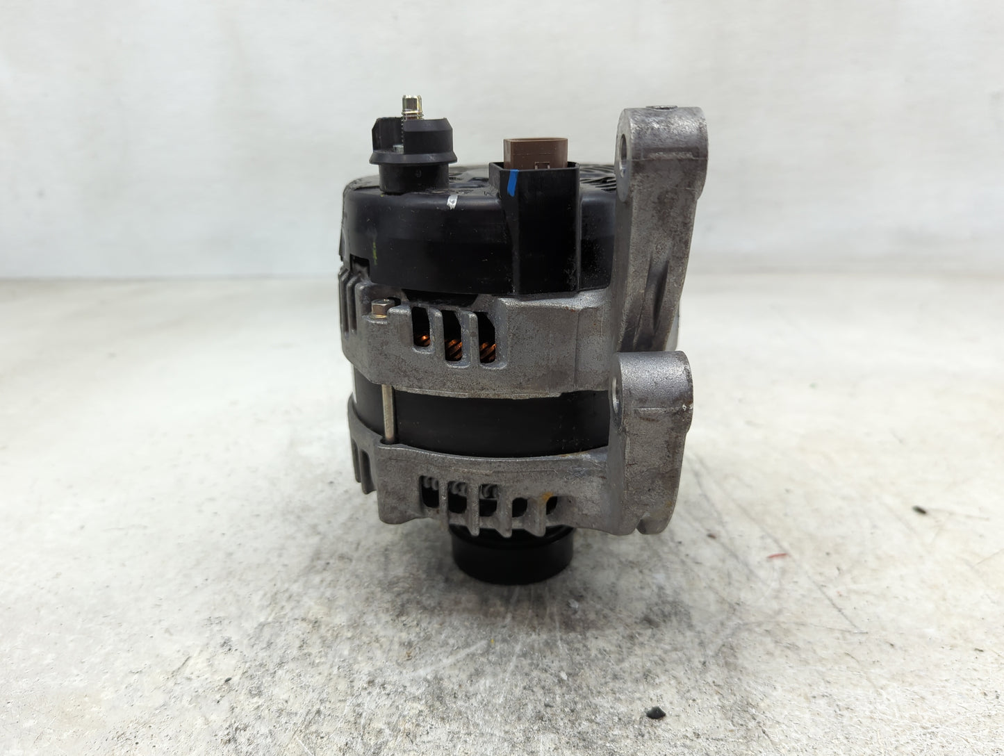 2023 Ford Maverick Alternator Replacement Generator Charging Assembly Engine OEM P/N:MX104211-9920 LX6T-10300-BA Fits OEM Us