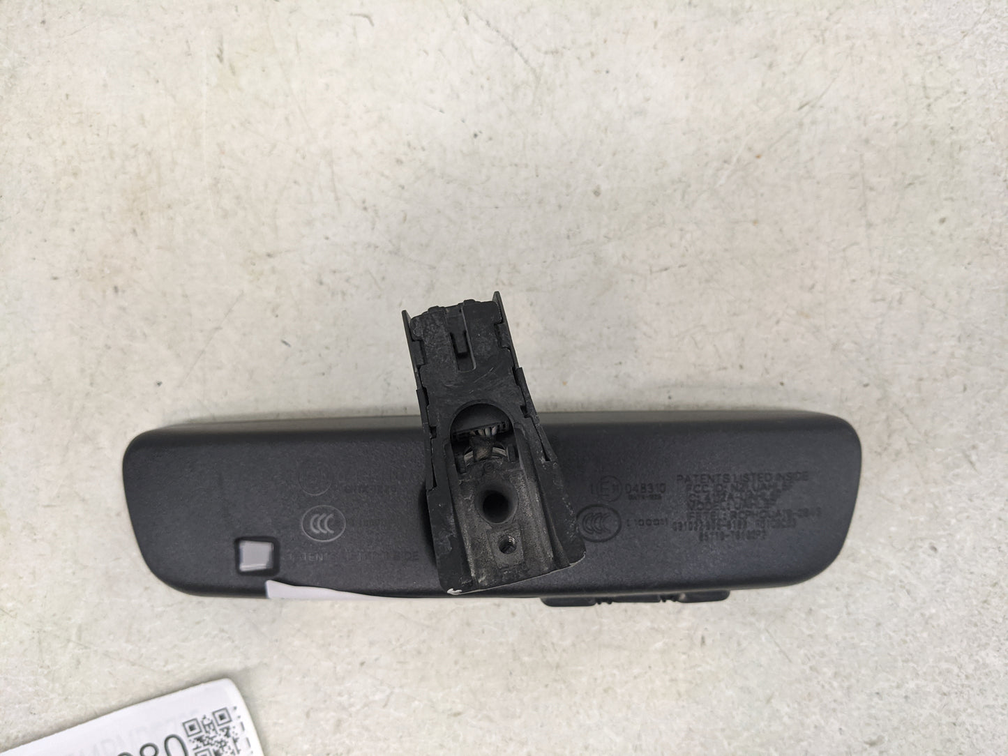 2022 Genesis Gv70 Interior Rear View Mirror Replacement OEM P/N:E11048310 E11048310 Fits Fits 2021 OEM Used Auto Parts - Oem