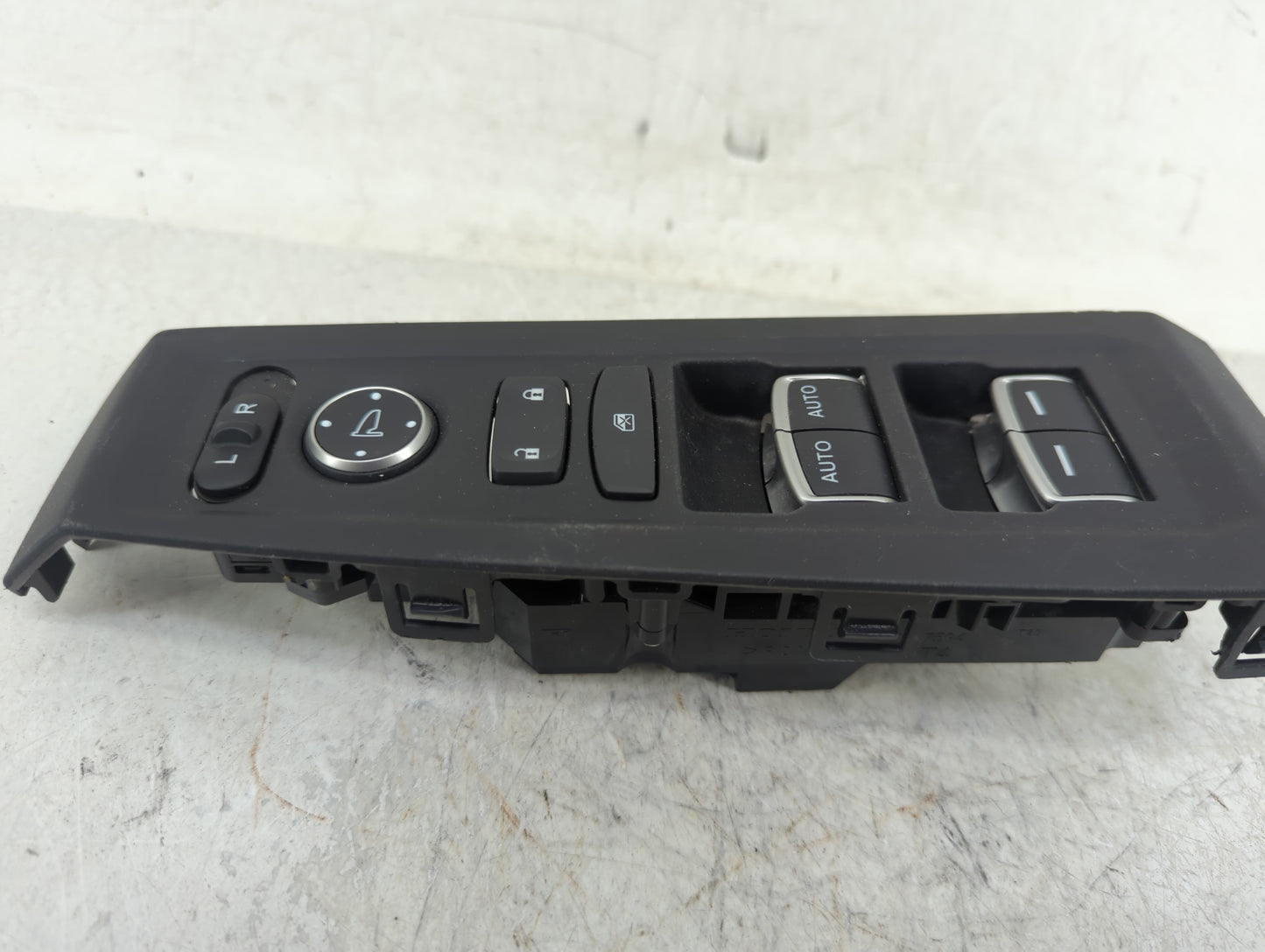 2023 Honda Accord Master Power Window Switch Replacement Driver Side Left P/N:83591-30A-A01ZA Fits OEM Used Auto Parts - Oem