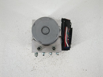2023 Honda Hr-V Anti-Lock Brake ABS Pump Module Actuator OEM P/N:57110-3W0-A040-M1 Fits OEM Used Auto Parts