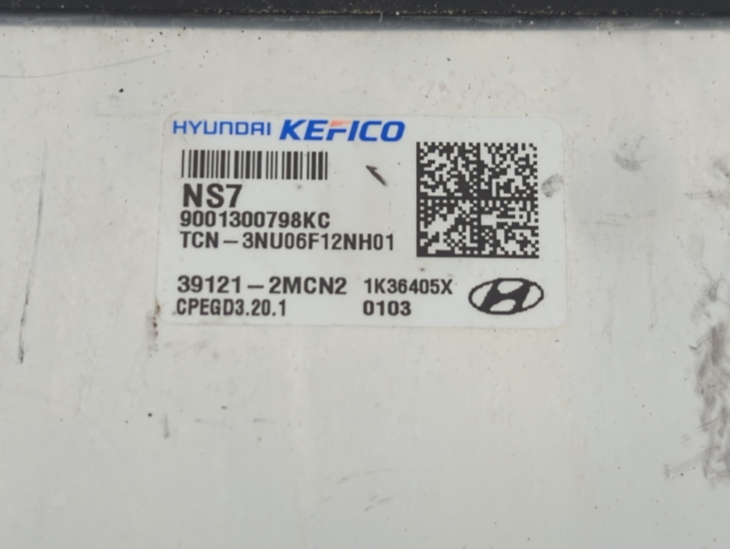 2021-2022 Hyundai Elantra PCM Engine Control Computer ECU ECM PCU OEM P/N:39121-2MCN2 Fits Fits 2021 2022 OEM Used Auto Part