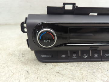 2022 Hyundai Kona Climate Control Module Temperature AC/Heater Replacement P/N:97250-J9DV0 C20038-8970 Fits OEM Used Auto Parts