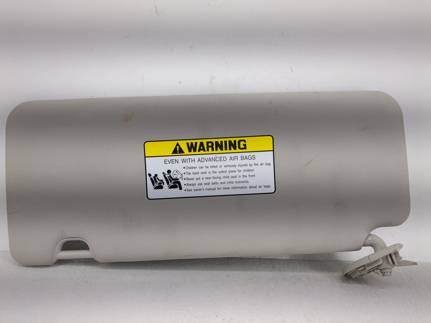 2022 Hyundai Tucson Sun Visor Shade Replacement Passenger Right Mirror Fits OEM Used Auto Parts - Oemusedautoparts1.com