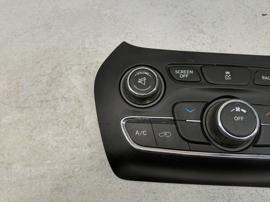 2019-2022 Jeep Cherokee Climate Control Module Temperature AC/Heater Replacement P/N:58024E Fits Fits 2019 2020 2021 2022 OEM Used Auto Parts