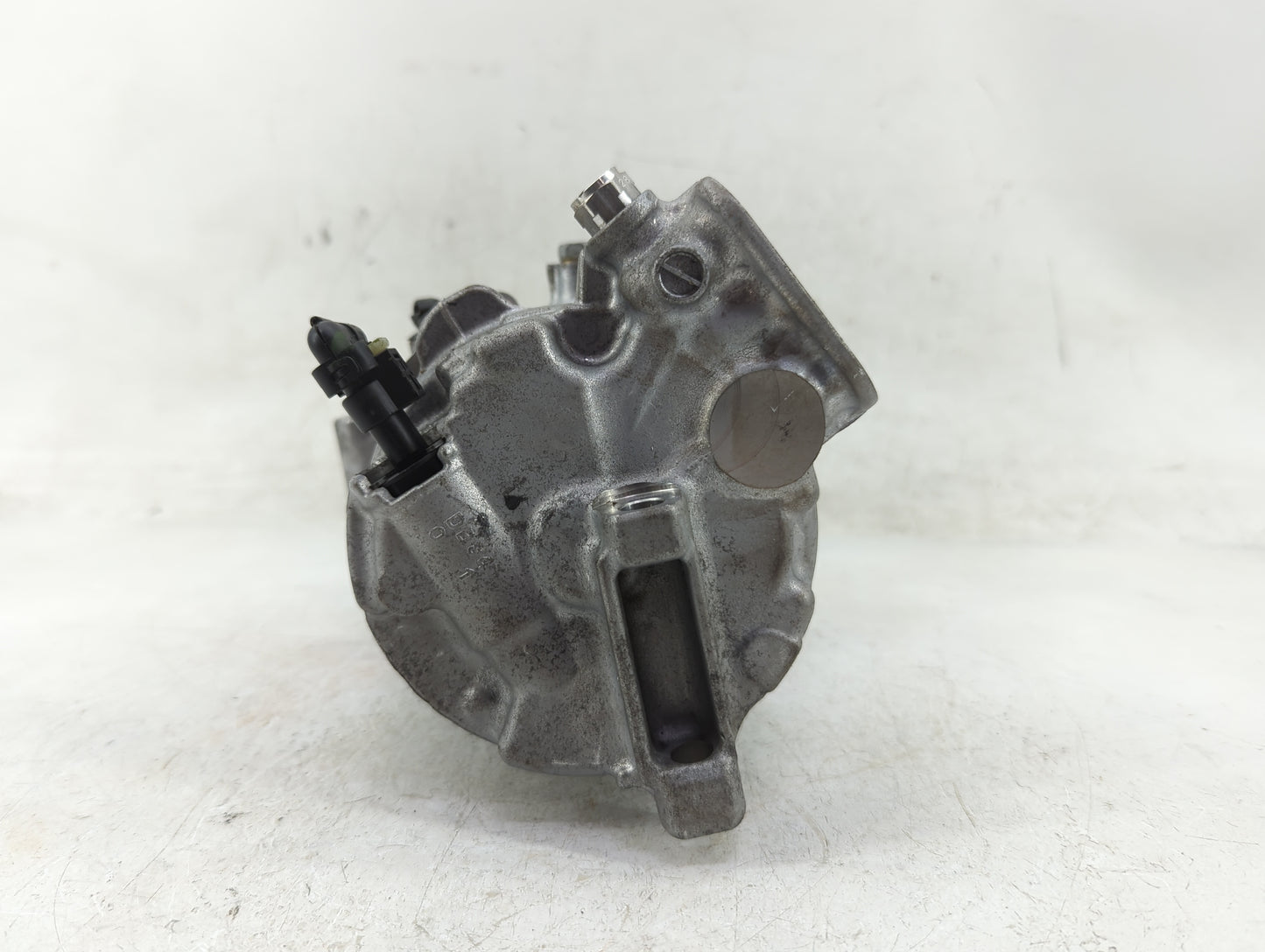 2023 Jeep Compass Air Conditioning A/c Ac Compressor Oem - Oemusedautoparts1.com