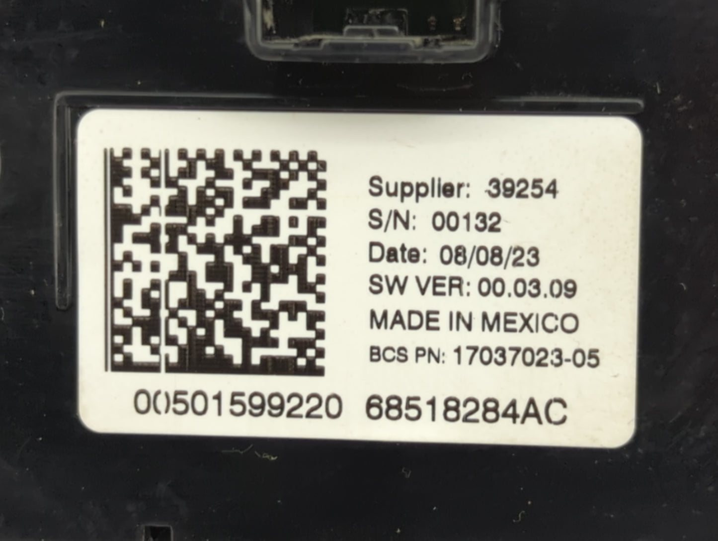 2023 Jeep Compass Climate Control Module Temperature AC/Heater Replacement P/N:68518284AC 17037023-05 Fits OEM Used Auto Par