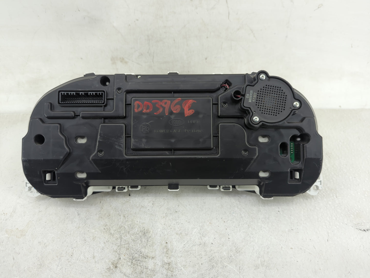 2022 Kia Forte Instrument Cluster Speedometer Gauges P/N:94041-M7041 Fits OEM Used Auto Parts - Oemusedautoparts1.com