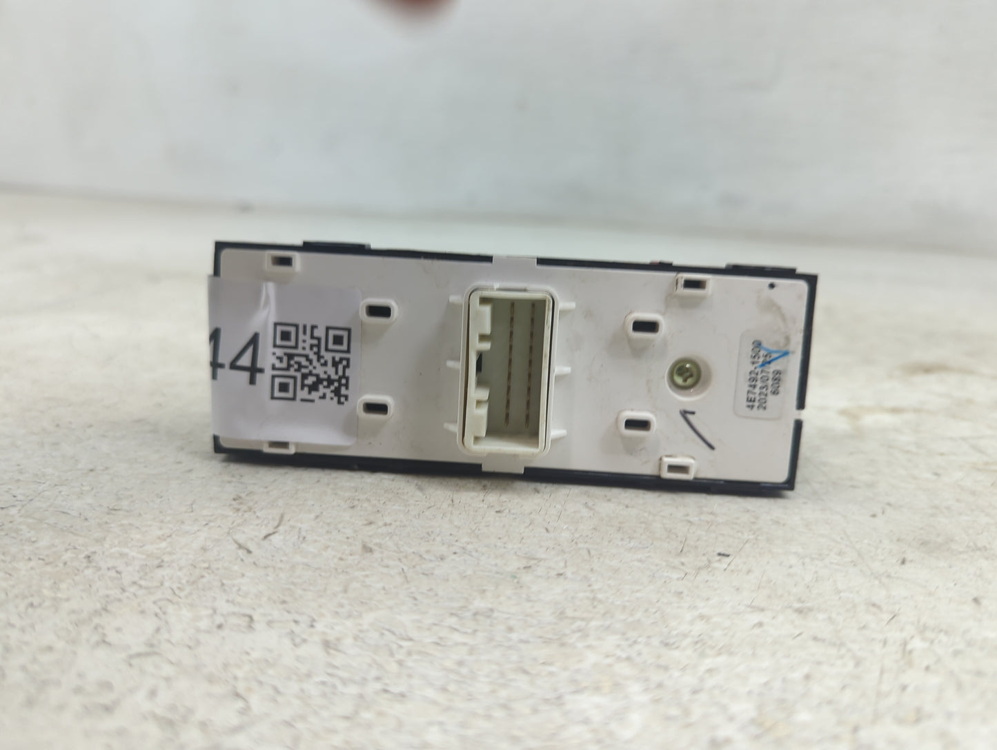 2023 Kia Forte Master Power Window Switch Replacement Driver Side Left P/N:93570M6120 4E7443-1000, 4E7482-1500 Fits OEM Used