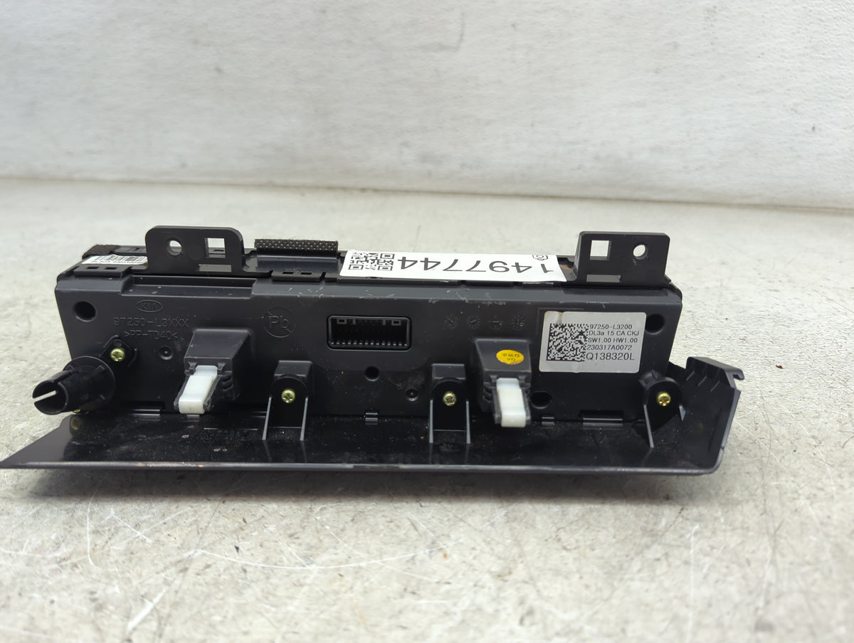 2021 Kia K5 Climate Control Module Temperature AC/Heater Replacement P/N:97250-L3200 Fits OEM Used Auto Parts - Oemusedautop