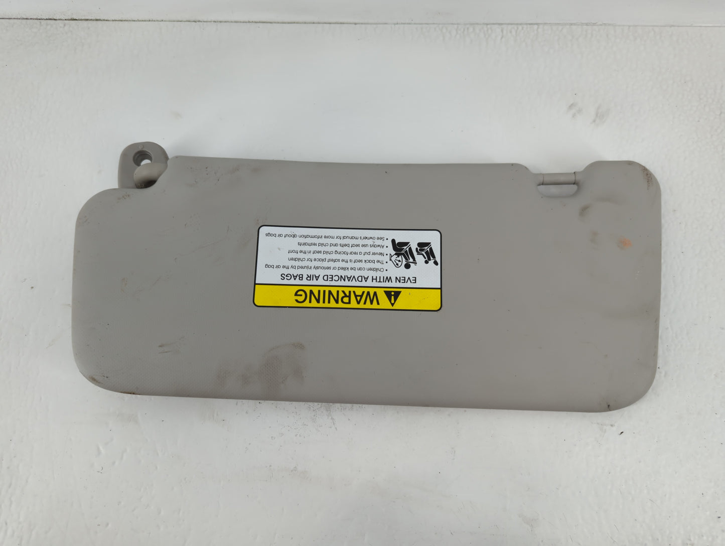 2021-2022 Kia Seltos Sun Visor Shade Replacement Passenger Right Mirror Fits Fits 2021 2022 OEM Used Auto Parts - Oemusedaut