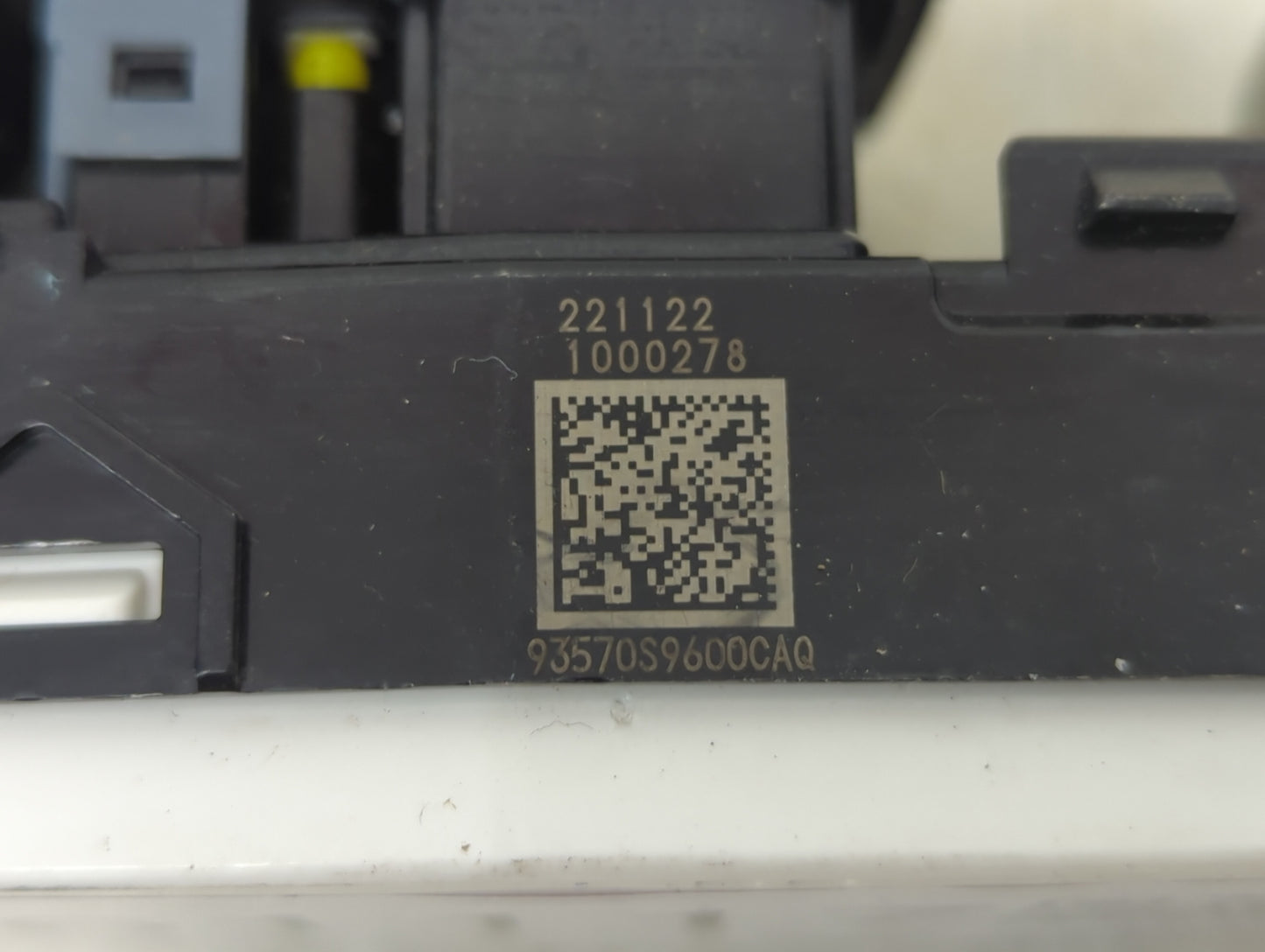 2023 Kia Telluride Master Power Window Switch Replacement Driver Side Left P/N:93570S9600CAQ Fits OEM Used Auto Parts - Oemu
