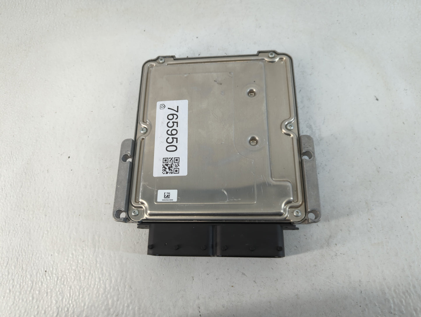 2023 Land Rover Discovery Sport PCM Engine Control Computer ECU ECM PCU OEM P/N:M8A2-14C568-CA Fits OEM Used Auto Parts - Oe