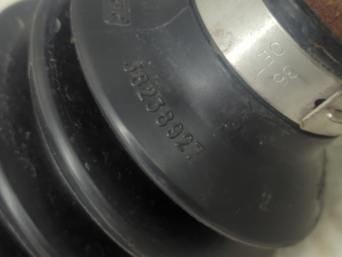 2023 Lincoln Aviator Axle Shaft Rear Driver Cv C/v - Oemusedautoparts1.com