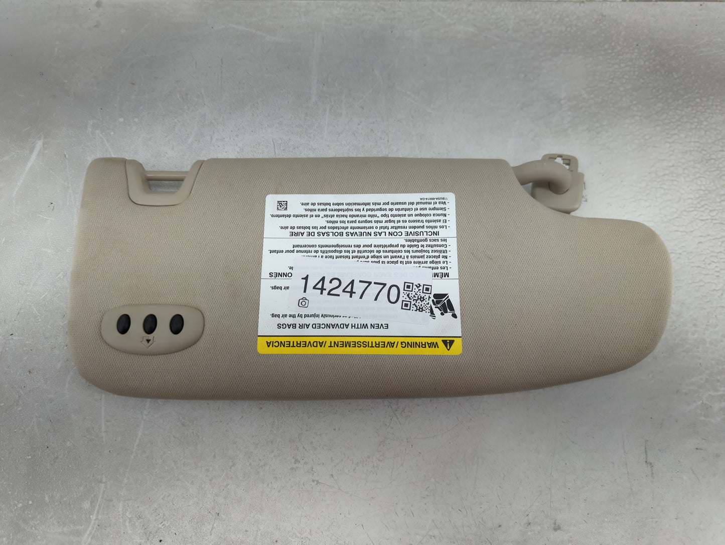 2020 Lincoln Nautilus Sun Visor Shade Replacement Driver Left Mirror Fits OEM Used Auto Parts - Oemusedautoparts1.com