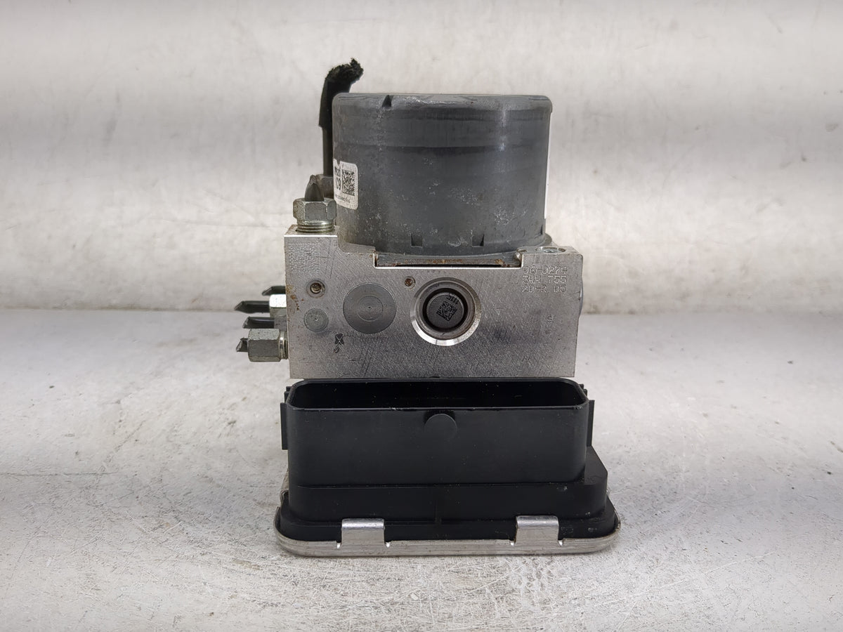 2020-2022 Mazda Cx-30 Anti-Lock Brake ABS Pump Module Actuator OEM P/N:DGJ1437A0 ESC KF620 Fits Fits 2020 2021 2022 OEM Used