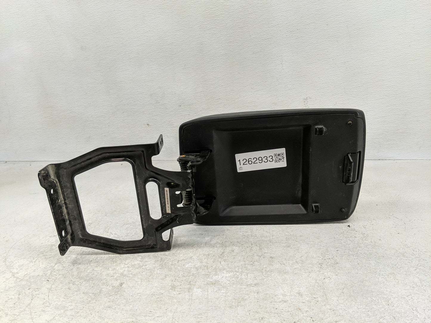 2023 Mazda Cx-5 Center Console Armrest Cover Lid Fits OEM Used Auto Parts - Oemusedautoparts1.com