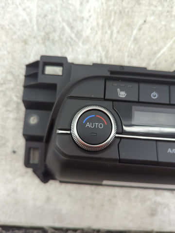 2022 Mazda Cx-5 Climate Control Module Temperature AC/Heater Replacement P/N:KSC5 61190 Fits OEM Used Auto Parts